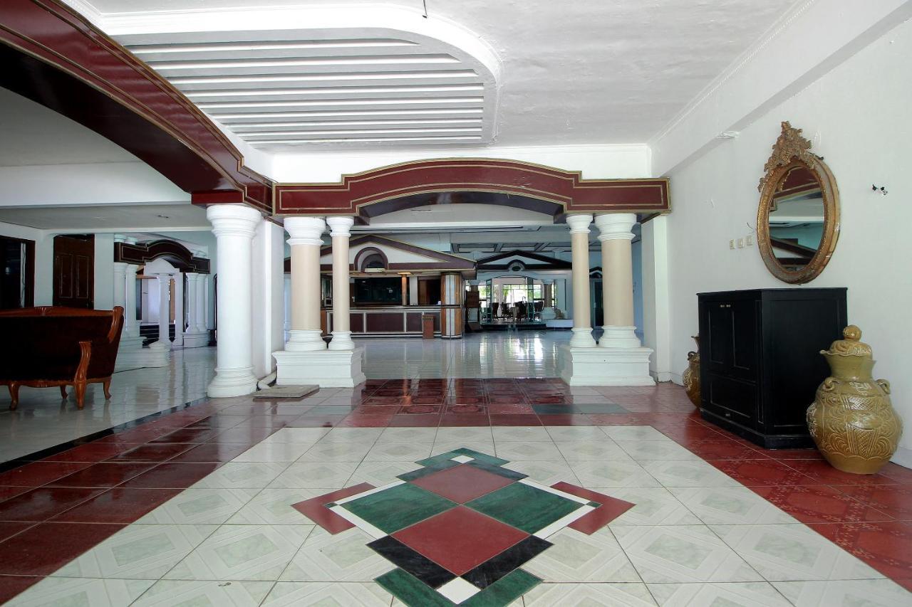 Oyo 2360 Hotel Rio Bengkulu Kültér fotó